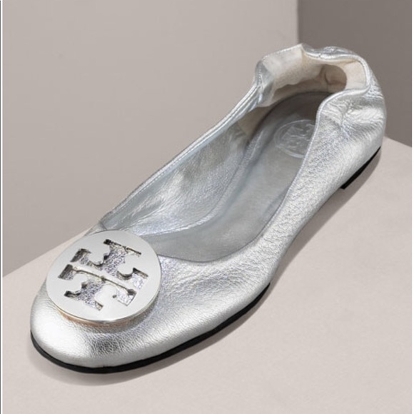 Tory Burch Shoes - Tory Burch Reva classic silver flat, size 6.